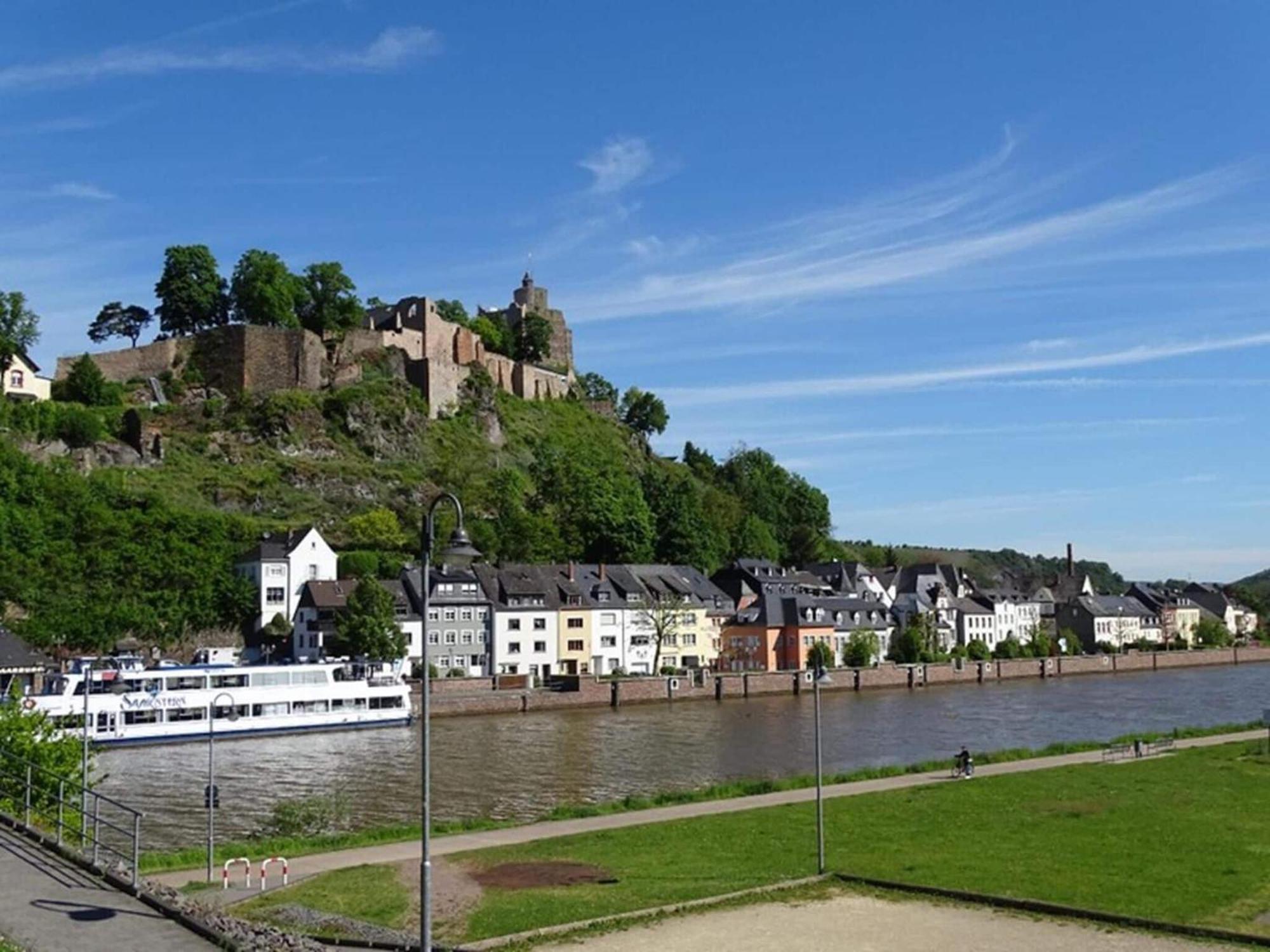 Comfortable Apartment In Ediger Eller Eifel Sankt Aldegund Luaran gambar