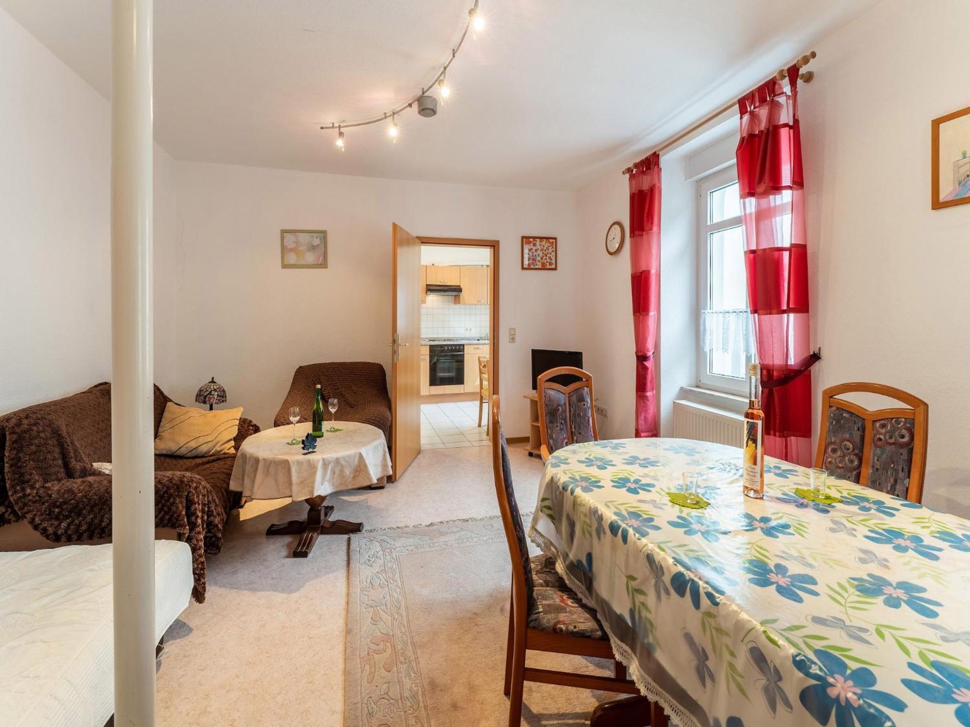 Comfortable Apartment In Ediger Eller Eifel Sankt Aldegund Luaran gambar